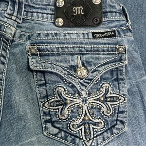 Miss me flap pocket jeans size 29 lighter wash slight distressing jp5335b3 boot